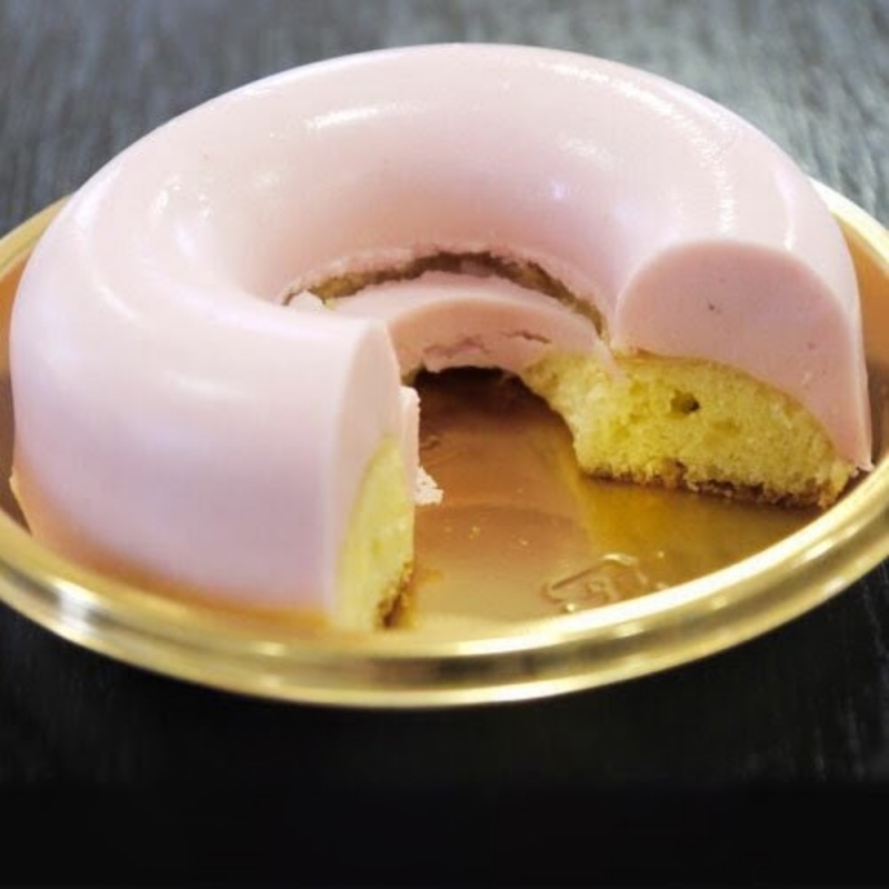 アイスドーナツ　いちご